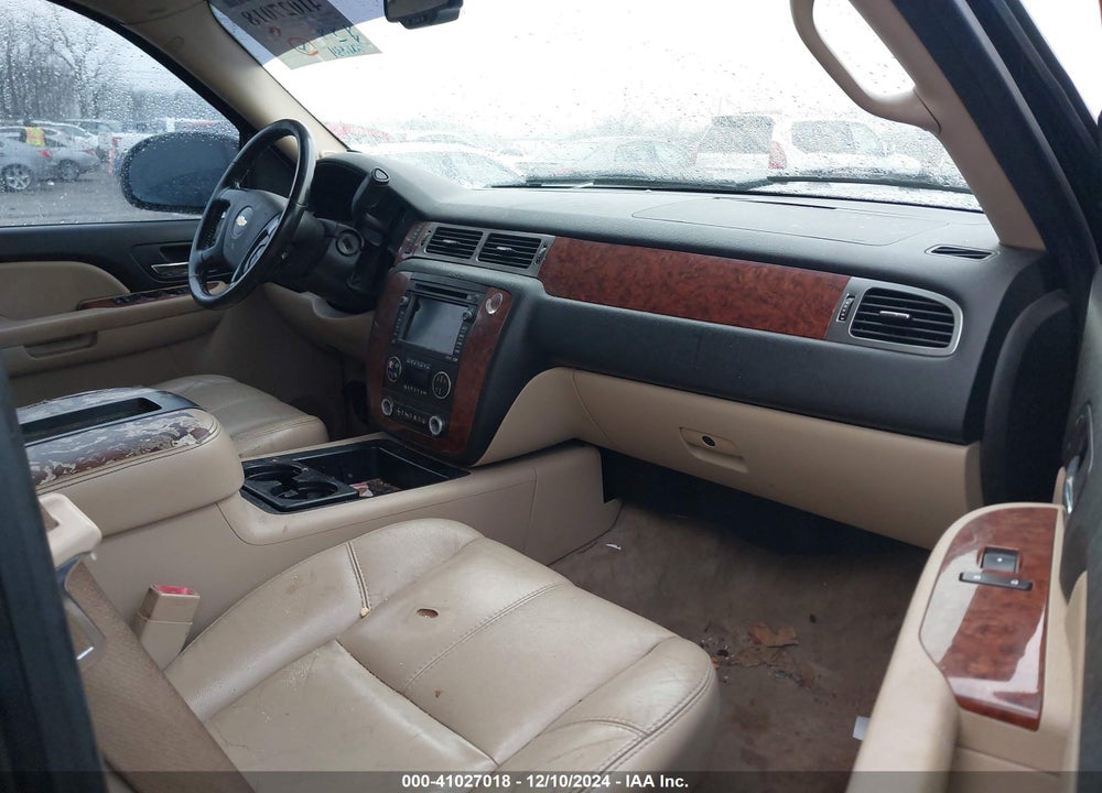 2007 CHEVROLET SUBURBAN 1500 LTZ VIN: 3GNFK16317G139952