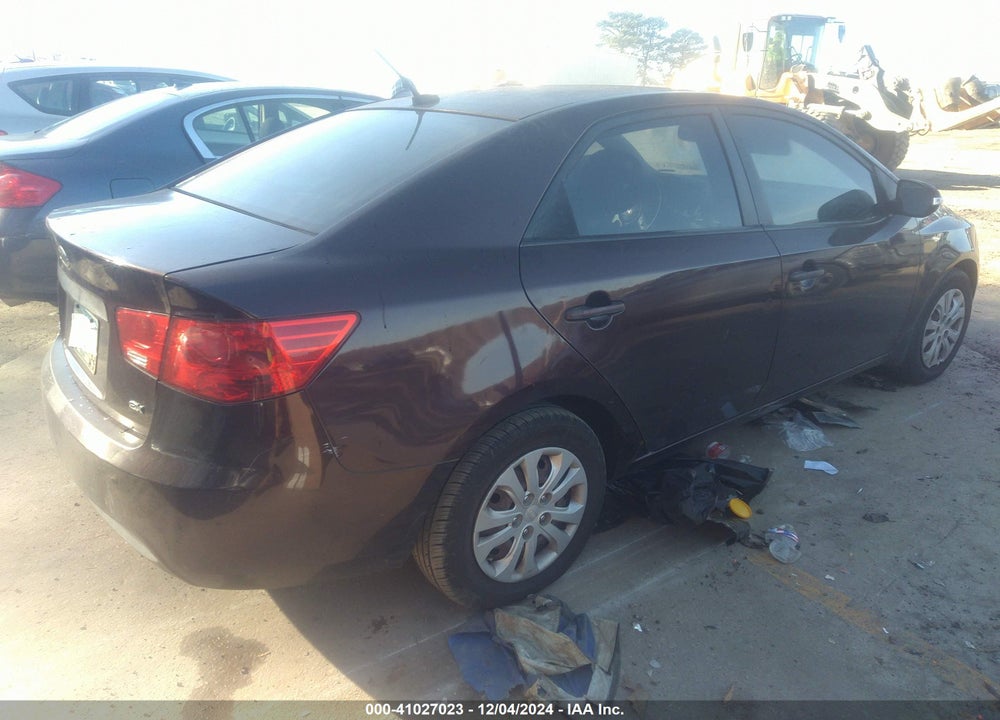 2010 KIA FORTE EX VIN: KNAFU4A2XA5085212