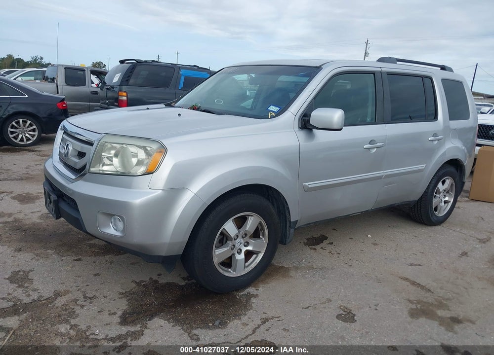 2010 HONDA PILOT EX-L VIN: 5FNYF4H58AB014904