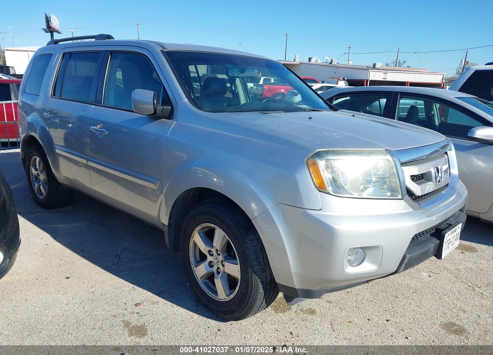 2010 HONDA PILOT EX-L VIN: 5FNYF4H58AB014904