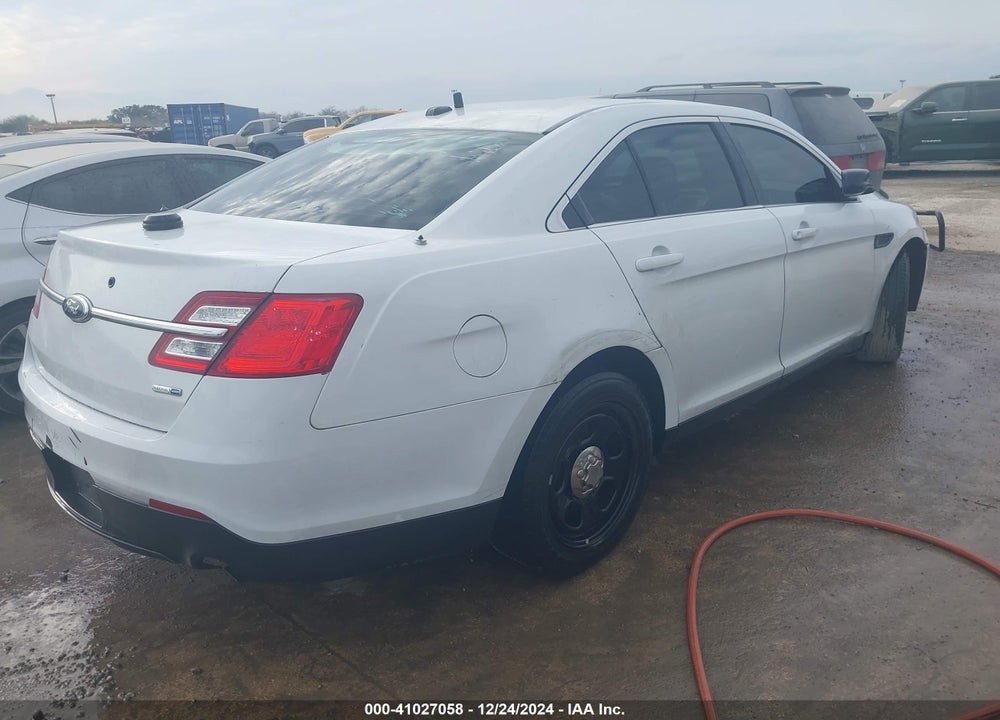 2013 FORD POLICE INTERCEPTOR VIN: 1FAHP2M83DG143571