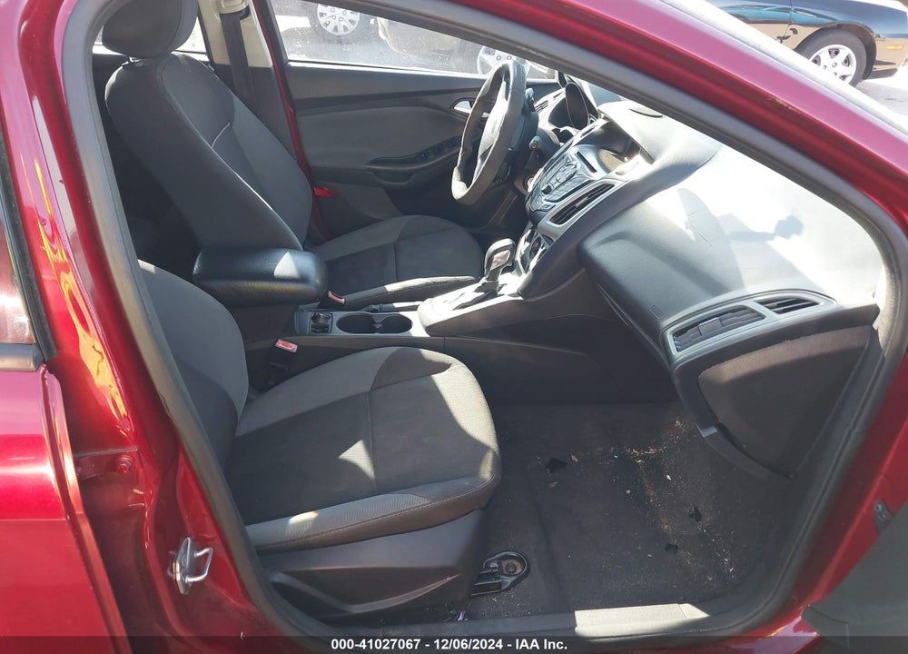 2013 FORD FOCUS SE VIN: 1FADP3K25DL300947