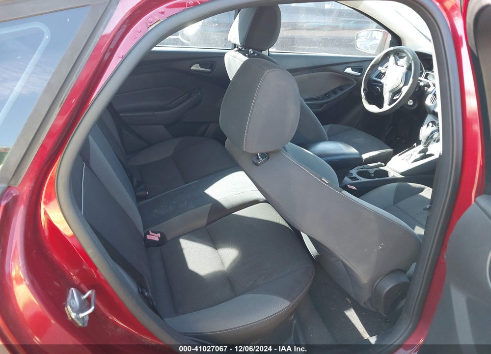 2013 FORD FOCUS SE VIN: 1FADP3K25DL300947