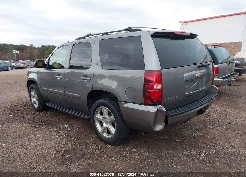 2007 CHEVROLET TAHOE LT VIN: 1GNFC13J47J154301