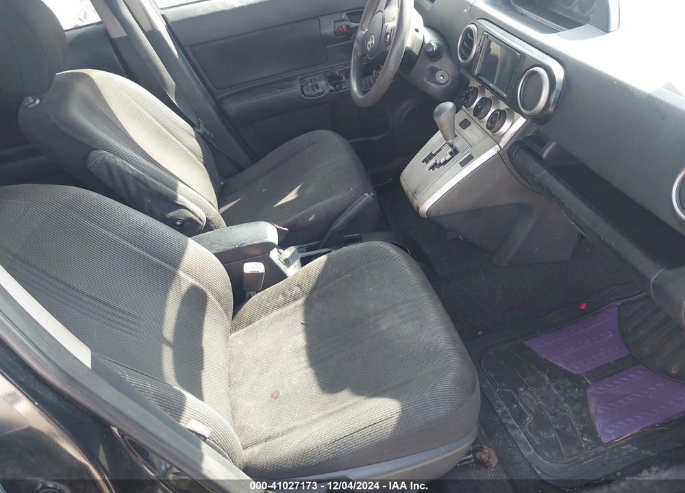 2008 SCION XB VIN: JTLKE50E881030442