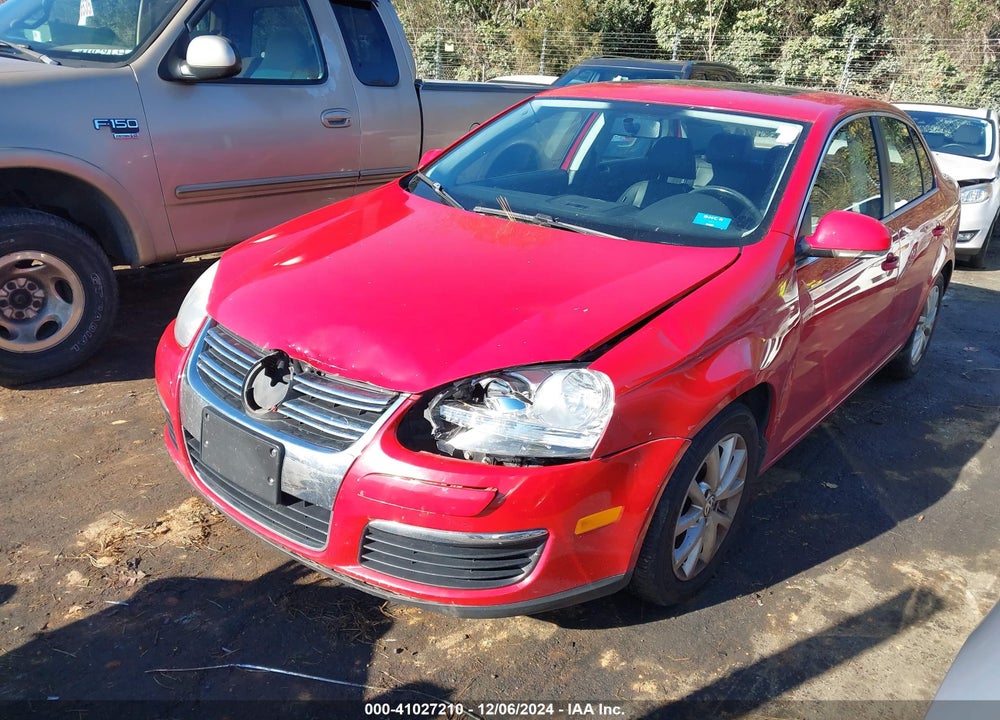 2010 VOLKSWAGEN JETTA VIN: 3VWRX7AJ6AM025127