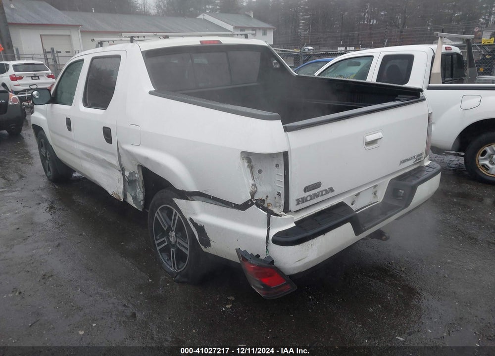 2014 HONDA RIDGELINE SPORT VIN: 5FPYK1F72EB002131
