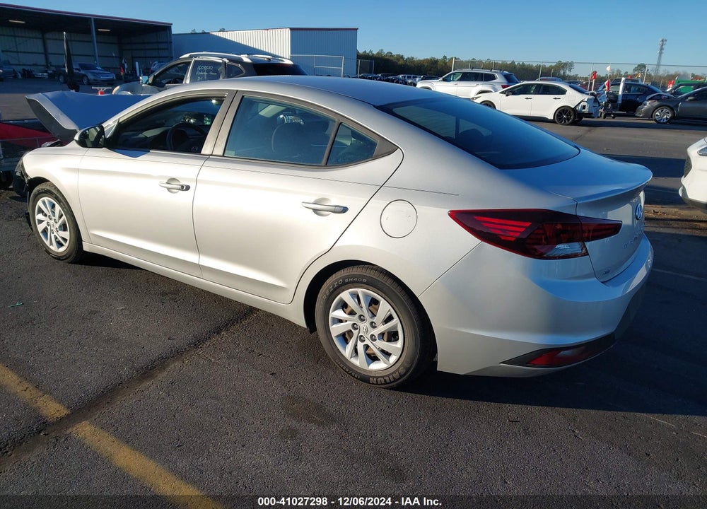 2019 HYUNDAI ELANTRA SE VIN: 5NPD74LF9KH437635