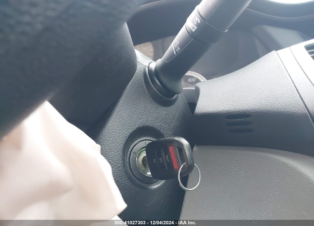 2015 HONDA ACCORD LX VIN: 1HGCR2F37FA000842