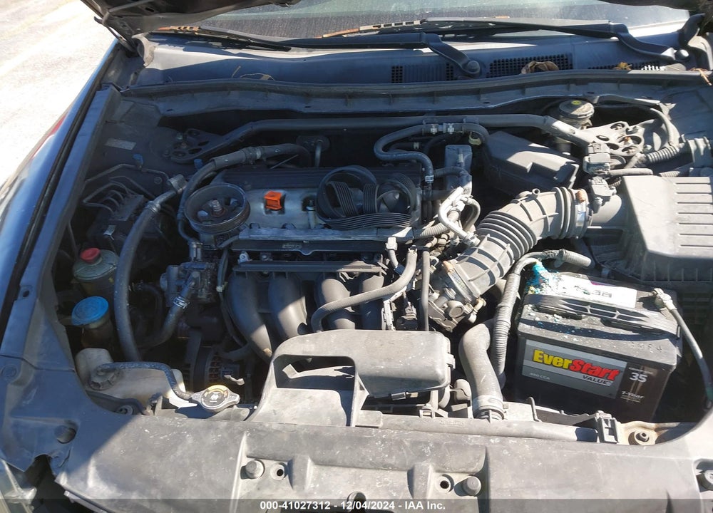 2010 HONDA ACCORD 2.4 EX VIN: 1HGCP2F79AA195280