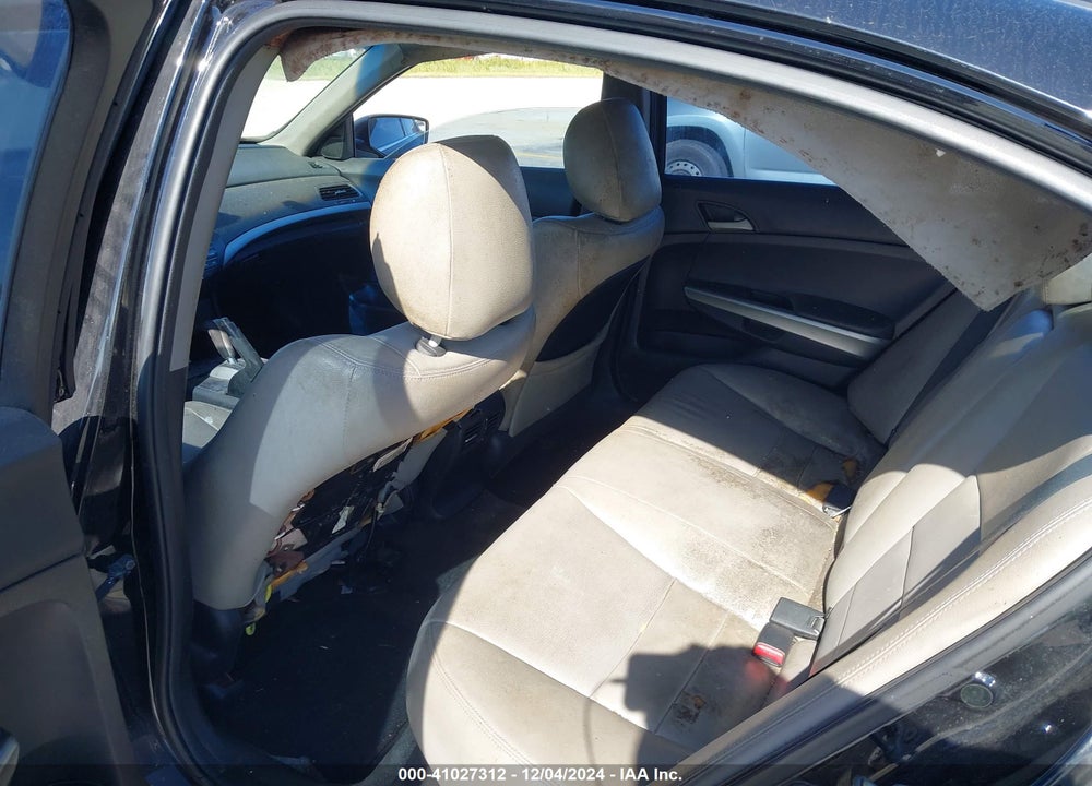2010 HONDA ACCORD 2.4 EX VIN: 1HGCP2F79AA195280