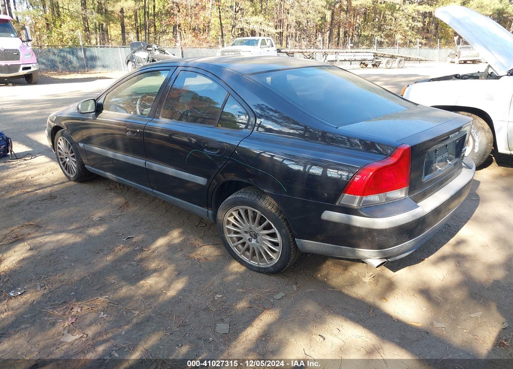 2002 VOLVO S60 2.4T VIN: YV1RS58D722180861