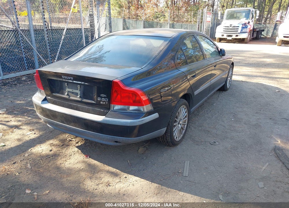 2002 VOLVO S60 2.4T VIN: YV1RS58D722180861