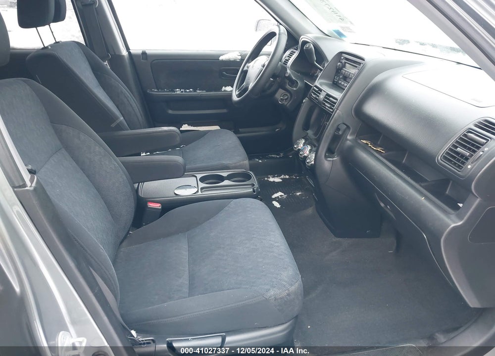 2006 HONDA CR-V LX VIN: JHLRD78506C041162