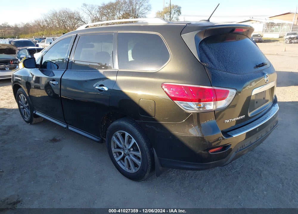 2015 NISSAN PATHFINDER VIN: 5N1AR2MM7FC716089