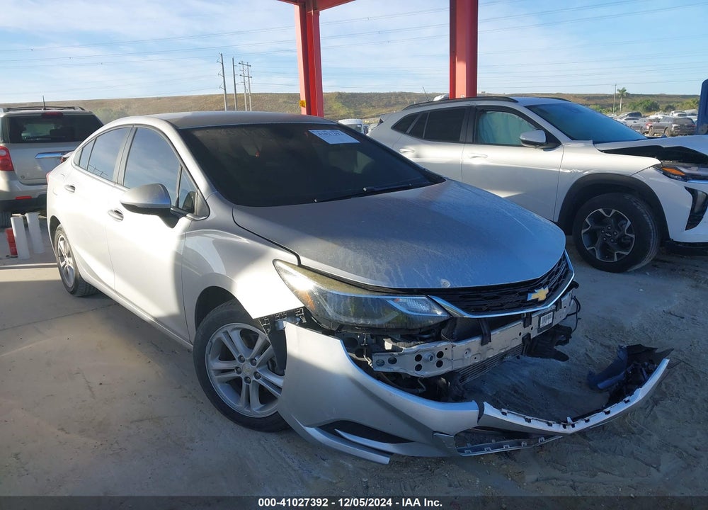 2018 CHEVROLET CRUZE LT AUTO VIN: 1G1BE5SM6J7172946