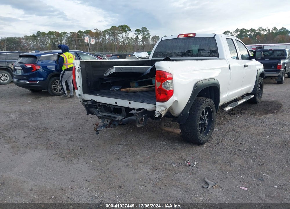 2015 TOYOTA TUNDRA SR 4.6L V8 VIN: 5TFRM5F18FX083637