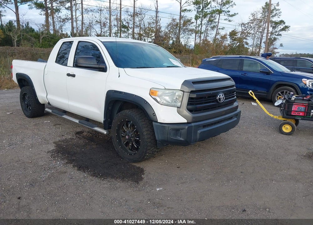 2015 TOYOTA TUNDRA SR 4.6L V8 VIN: 5TFRM5F18FX083637