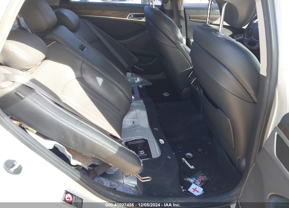 2015 HYUNDAI GENESIS 3.8 VIN: KMHGN4JE5FU078109
