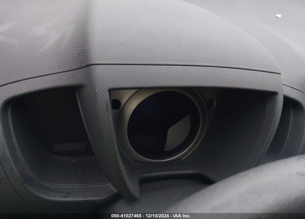 2008 SCION XD VIN: JTKKU10468J002212