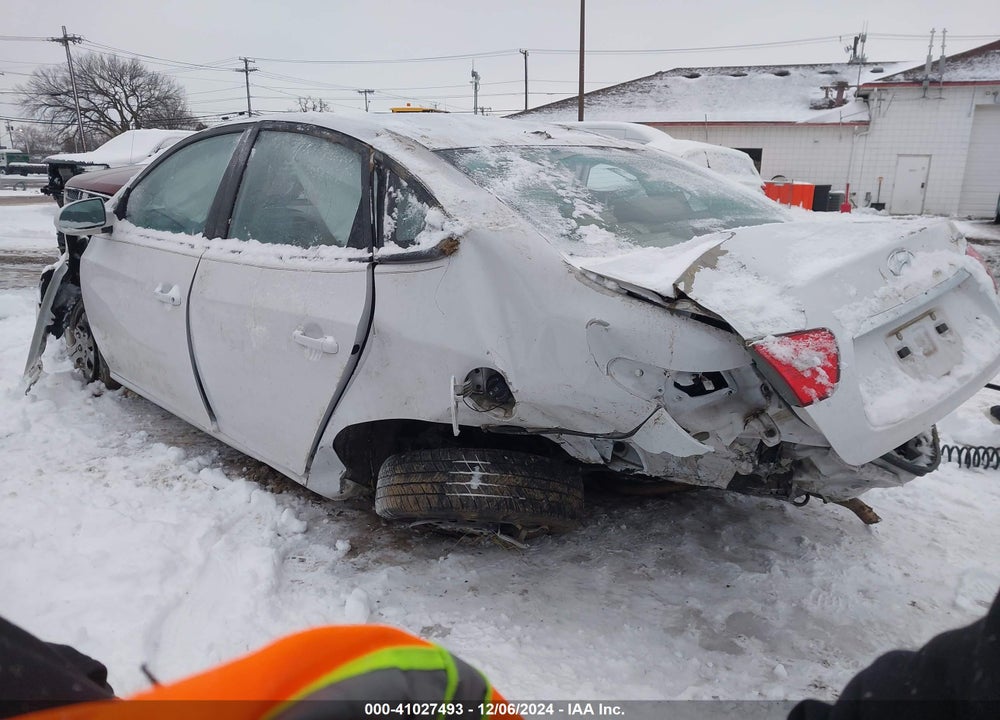 2010 HYUNDAI ELANTRA GLS VIN: KMHDU4AD6AU994786
