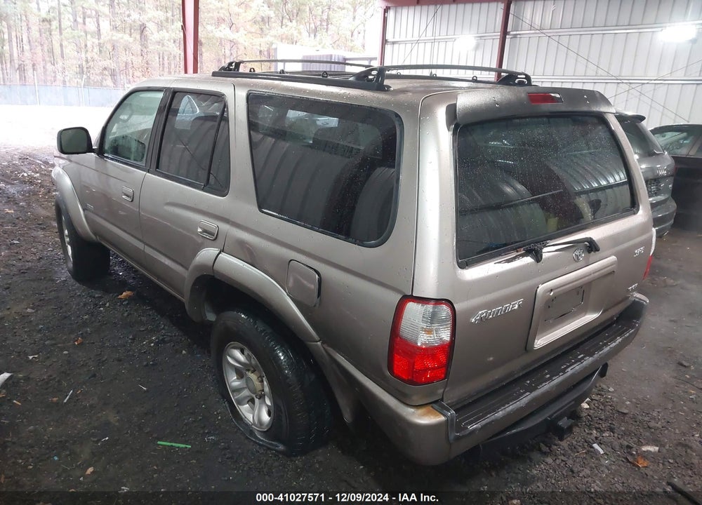 2002 TOYOTA 4RUNNER SR5 V6 VIN: JT3GN86R220253266