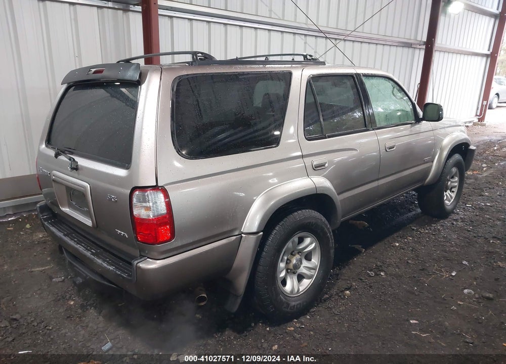 2002 TOYOTA 4RUNNER SR5 V6 VIN: JT3GN86R220253266