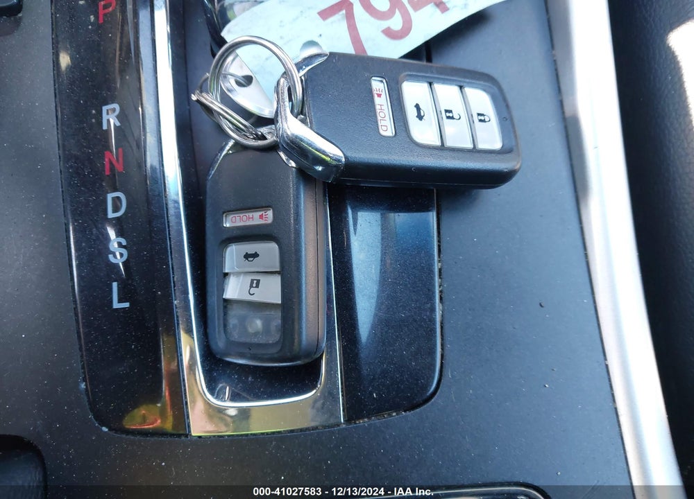 2015 HONDA ACCORD EX-L VIN: 1HGCR2F84FA144070