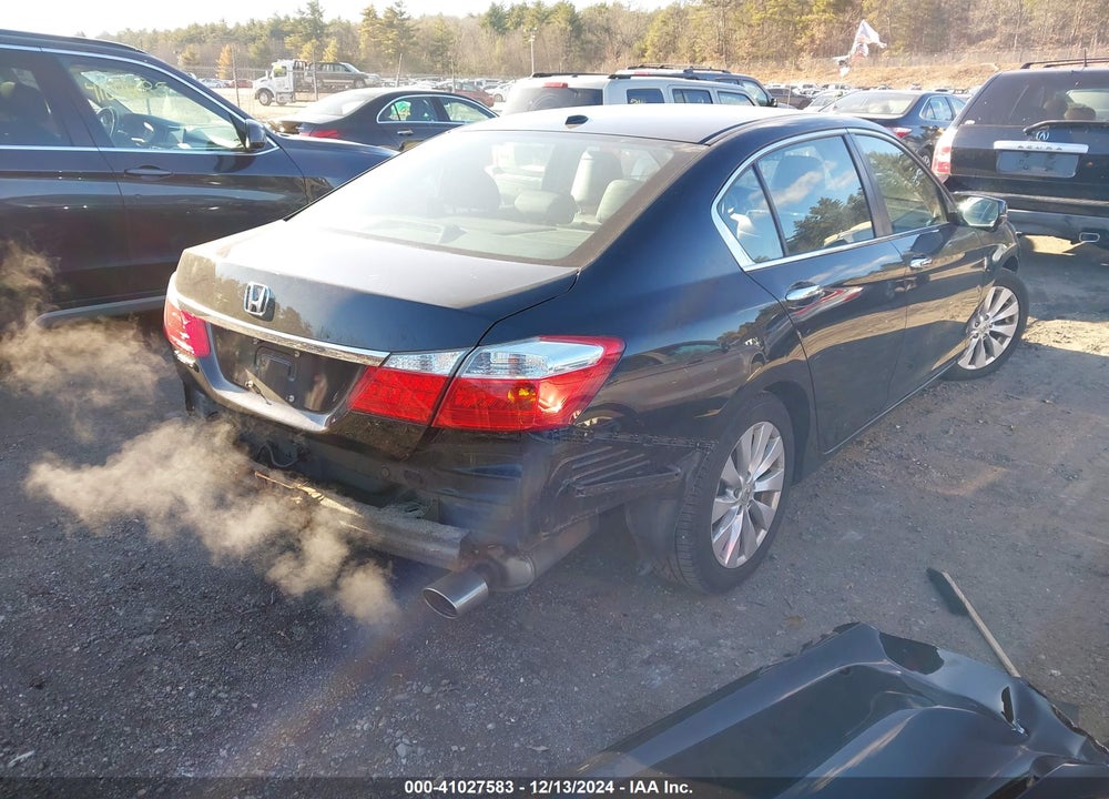 2015 HONDA ACCORD EX-L VIN: 1HGCR2F84FA144070