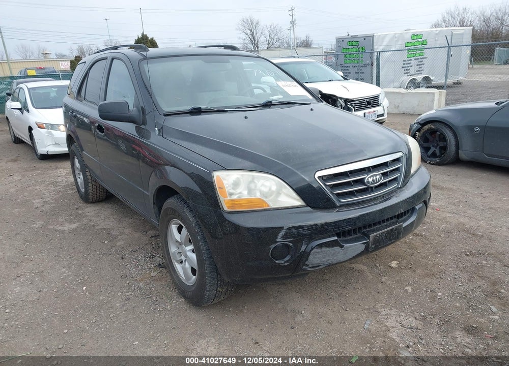 2008 KIA SORENTO LX VIN: KNDJD735385797271
