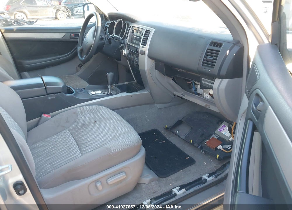 2007 TOYOTA 4RUNNER SR5 V8 VIN: JTEBT14R270066456