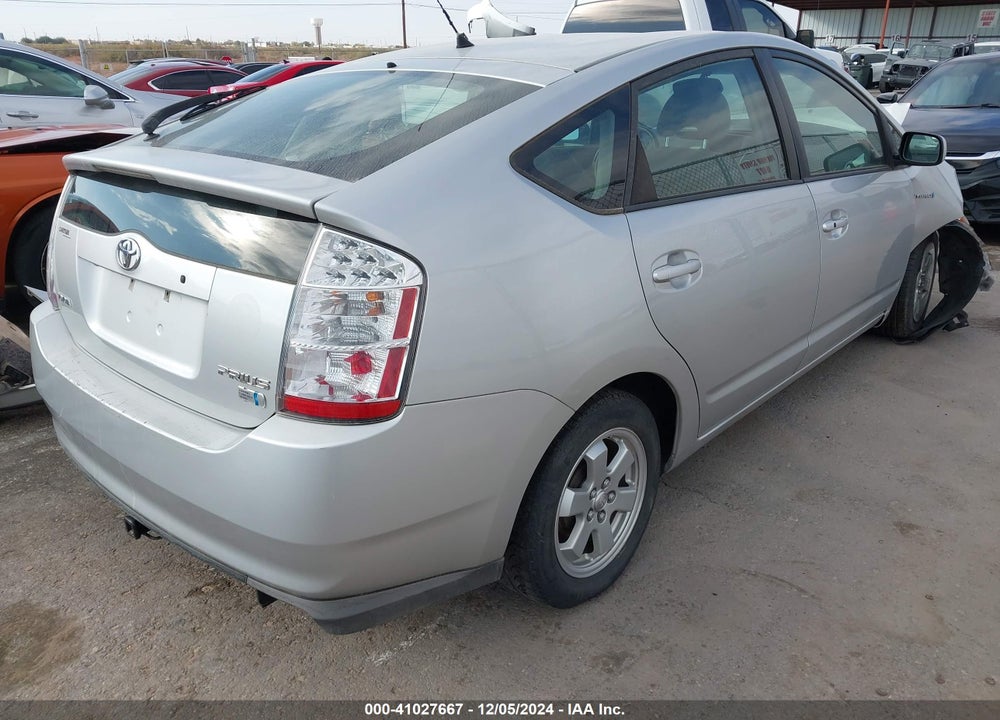 2008 TOYOTA PRIUS VIN: JTDKB20UX87738845