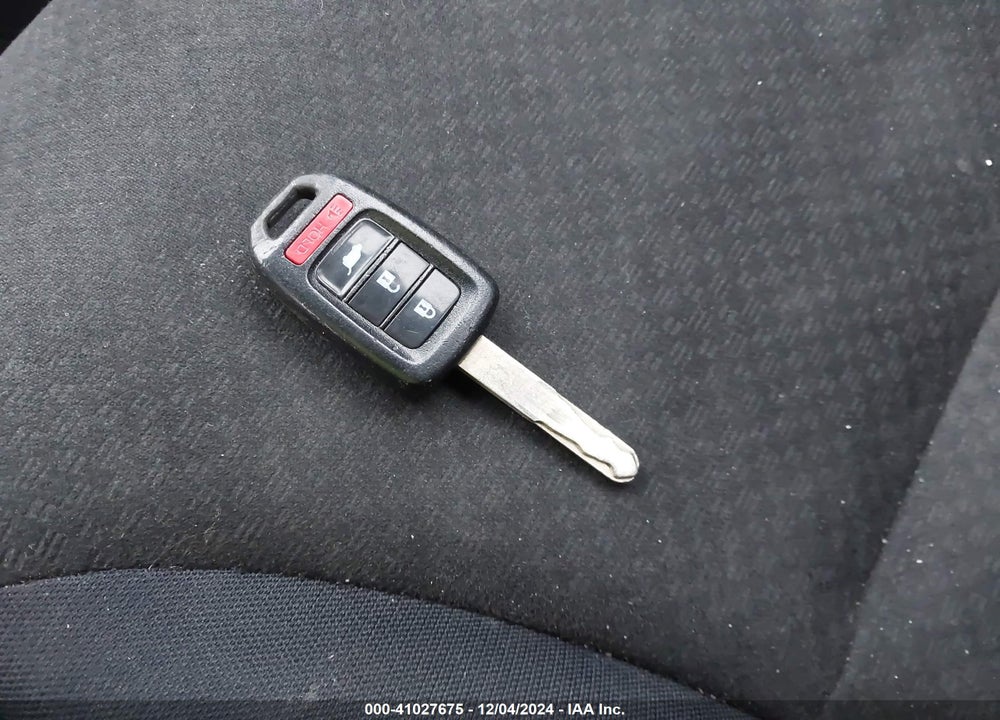 2015 HONDA CR-V LX VIN: 2HKRM4H32FH640403
