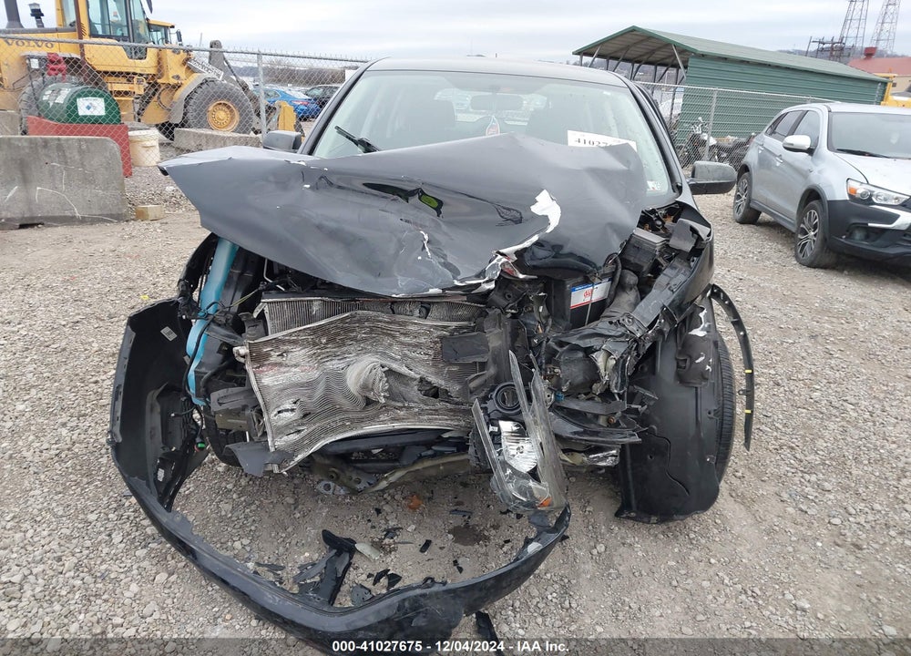 2015 HONDA CR-V LX VIN: 2HKRM4H32FH640403