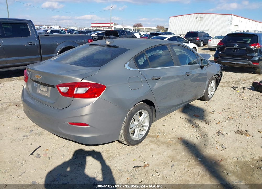 2017 CHEVROLET CRUZE LT AUTO VIN: 1G1BE5SM8H7216519