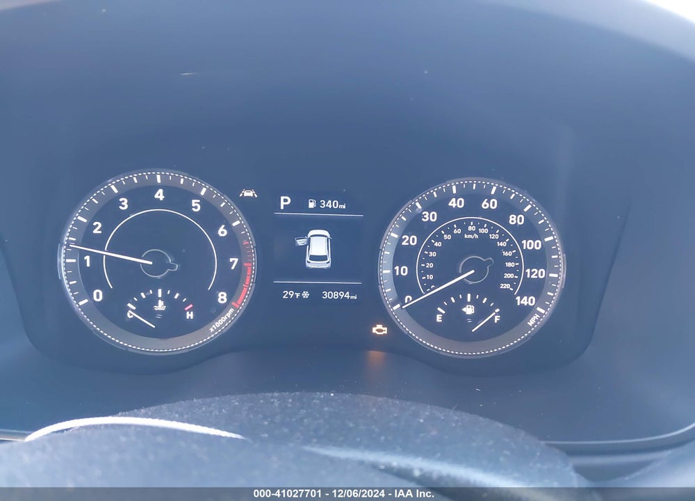 2022 HYUNDAI VENUE SEL VIN: KMHRC8A39NU132675