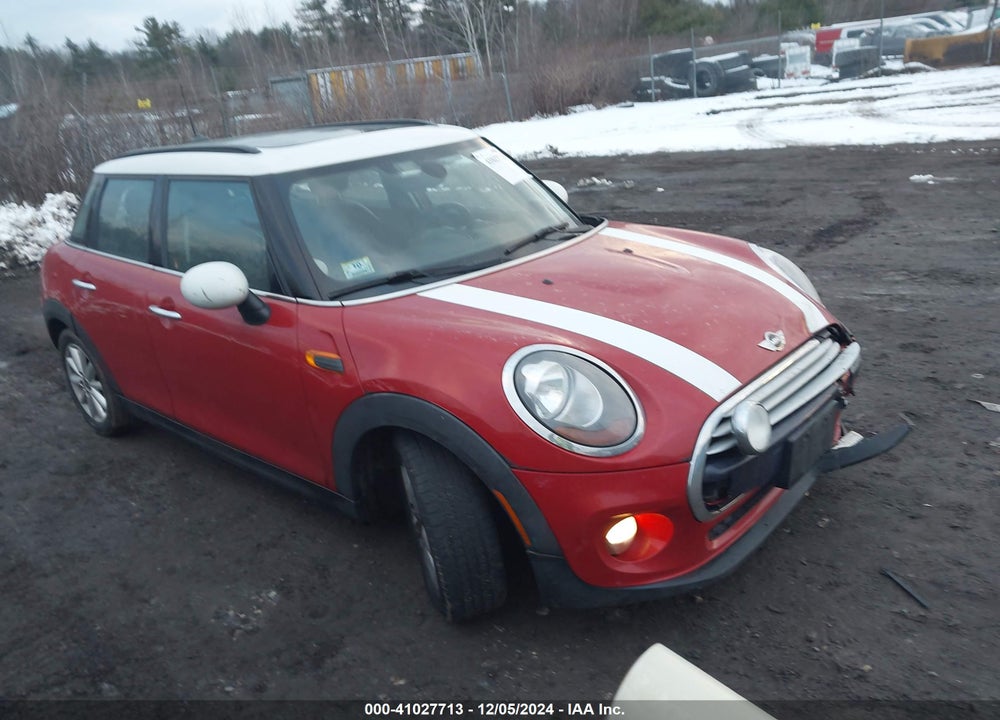 2015 MINI HARDTOP COOPER VIN: WMWXS5C55FT832127
