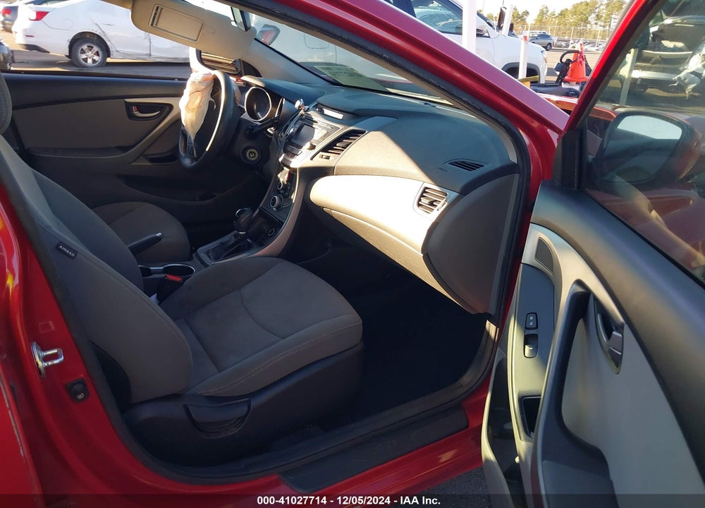 2015 HYUNDAI ELANTRA SE VIN: KMHDH4AE1FU300526