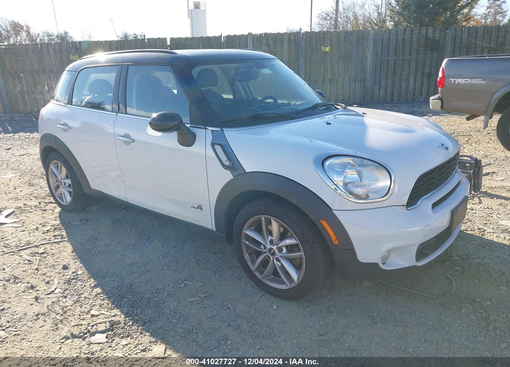 2014 MINI COUNTRYMAN COOPER S VIN: WMWZC5C57EWP38396