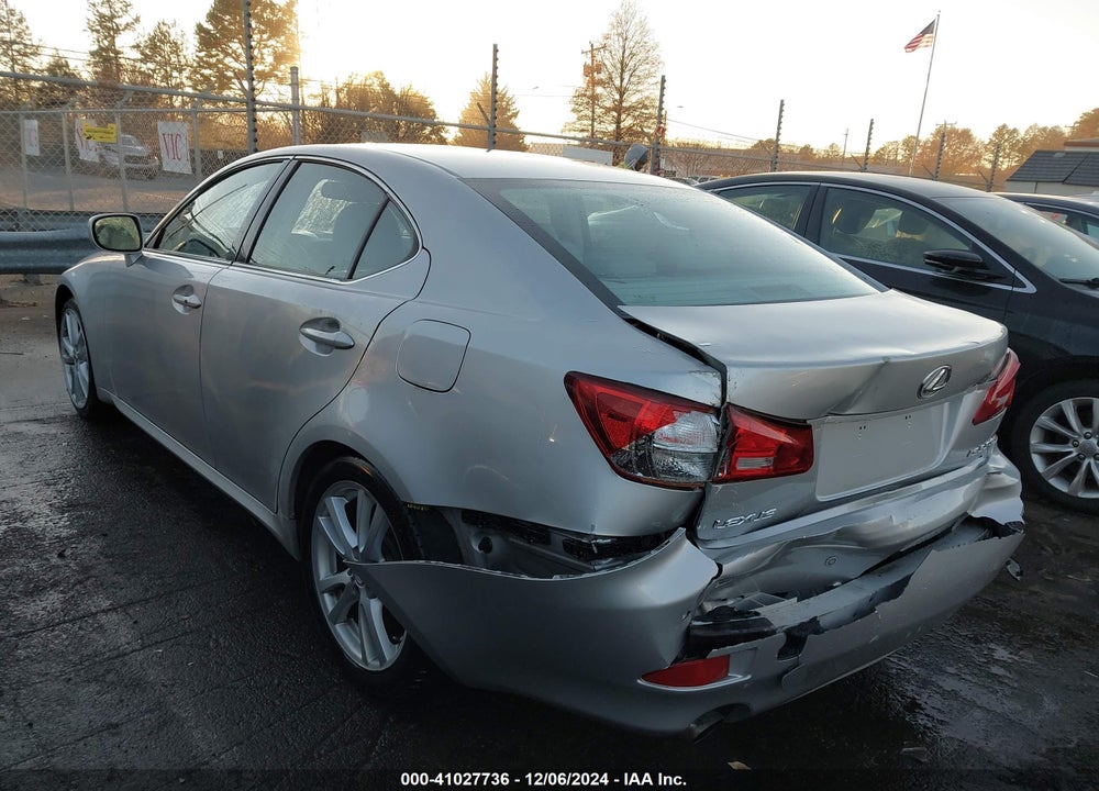 2006 LEXUS IS 350 VIN: JTHBE262965007330