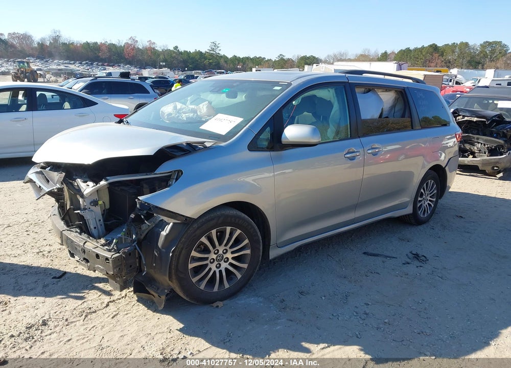 2019 TOYOTA SIENNA XLE 8 PASSENGER VIN: 5TDYZ3DC9KS016986