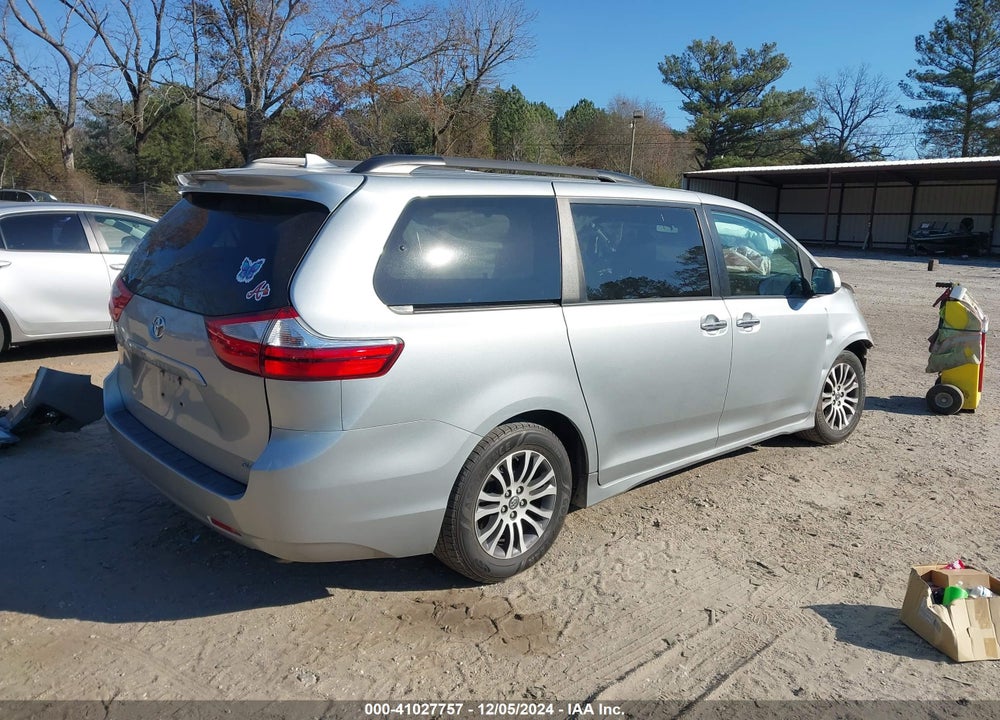 2019 TOYOTA SIENNA XLE 8 PASSENGER VIN: 5TDYZ3DC9KS016986