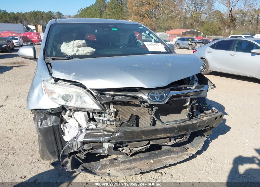 2019 TOYOTA SIENNA XLE 8 PASSENGER VIN: 5TDYZ3DC9KS016986