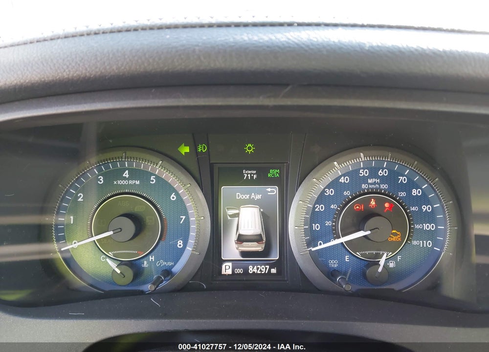 2019 TOYOTA SIENNA XLE 8 PASSENGER VIN: 5TDYZ3DC9KS016986