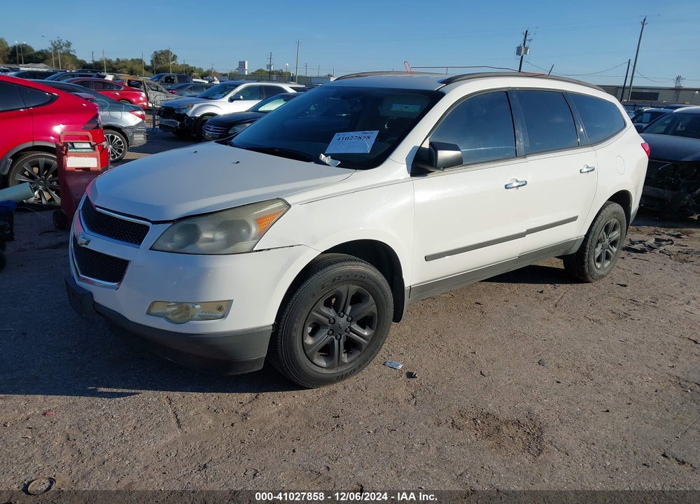 2012 CHEVROLET TRAVERSE LS VIN: 1GNKRFED0CJ295698