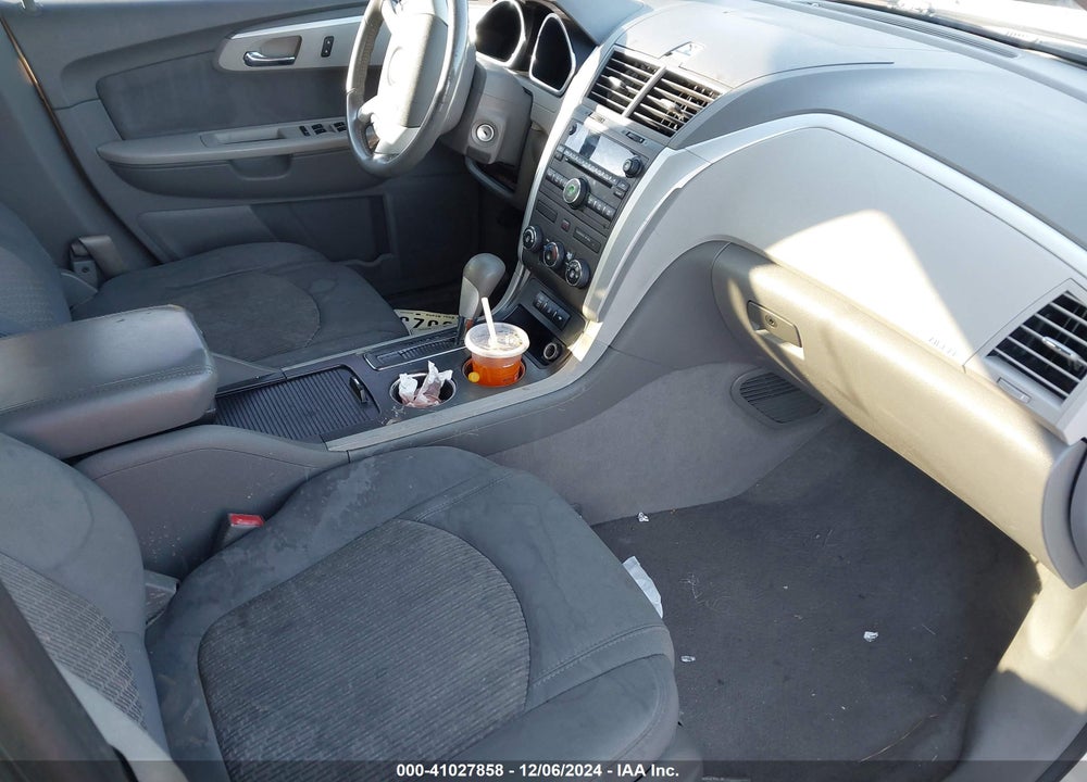 2012 CHEVROLET TRAVERSE LS VIN: 1GNKRFED0CJ295698