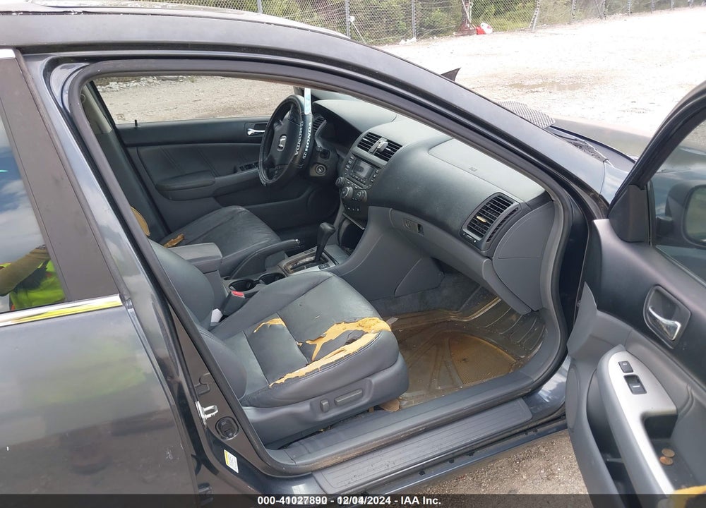 2004 HONDA ACCORD 3.0 EX VIN: 1HGCM66594A034575