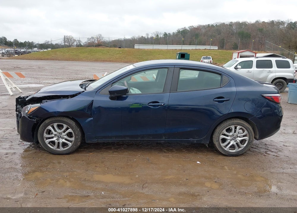 2017 TOYOTA YARIS IA VIN: 3MYDLBYV3HY181456