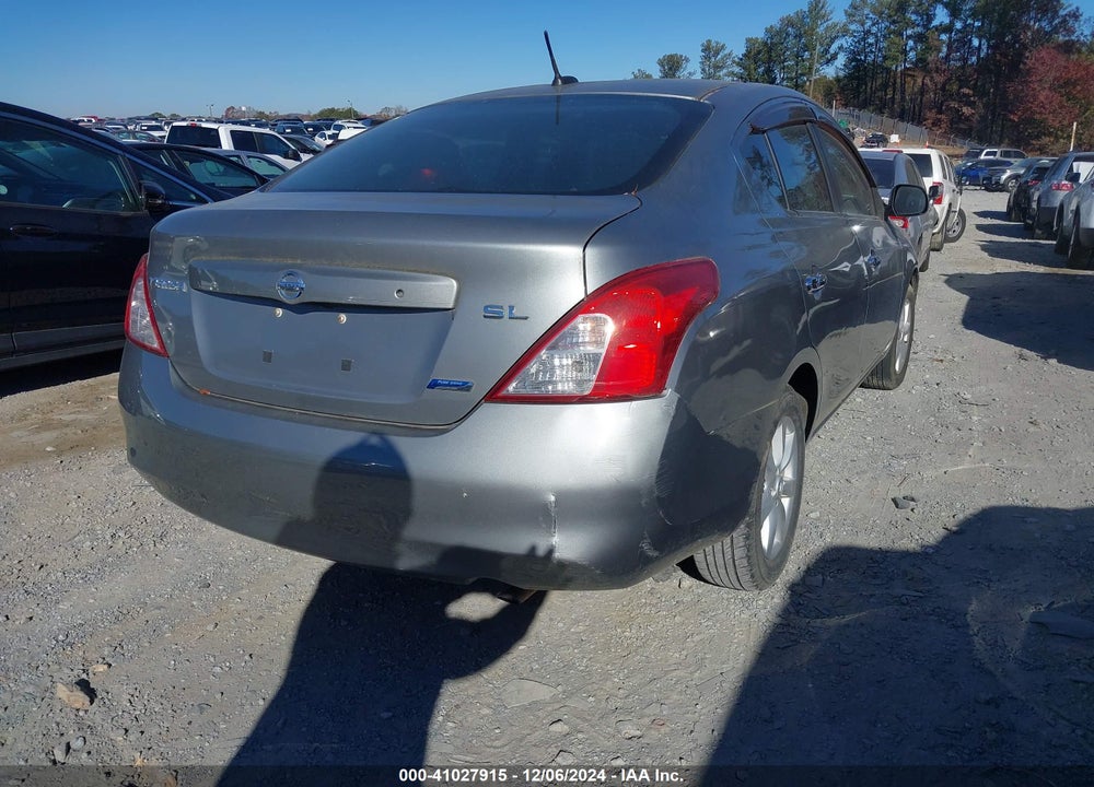 2012 NISSAN VERSA 1.6 SL VIN: 3N1CN7AP5CL812018