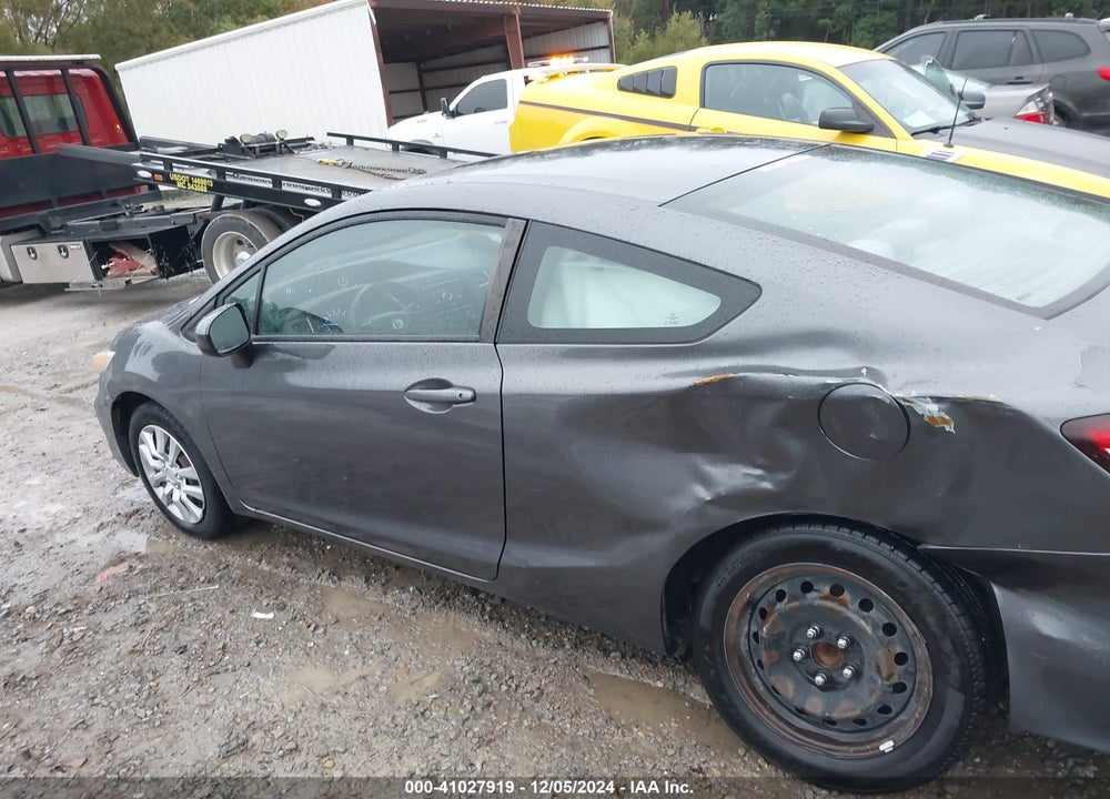 2014 HONDA CIVIC VIN: 2HGFG3B52EH502111